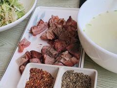 -乔家小院•本地小海鲜•非遗驴肉(万年泉路店)