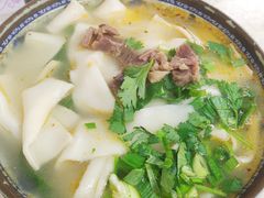 -河南占军烩面馆(中华广场店)