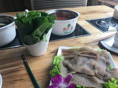-珍巴奴毛肚牛肉小火锅(四惠店)