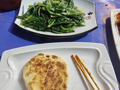 -花儿穆萨·烤肉餐厅(石马坪店)