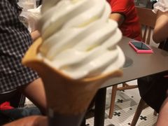 冰激凌花筒-肯德基(融创茂店)