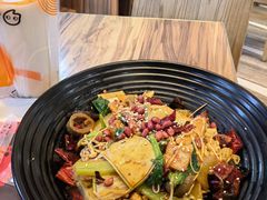 -食悦天美食广场(西安CityOn熙地港购物中心店)