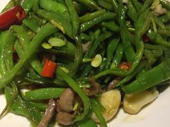 钵钵豆角-蛙蛙叫干锅年代(簋街总店)