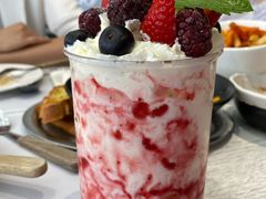 草莓沙沙冰-娜娜家·Nana's restaurant(国金汇店)
