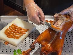 -九紫烤鸭·津粤菜(意式风情街店)