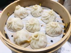 -馋三尺蟹粉小笼(人民广场店)