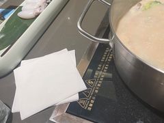 -捞王锅物料理(上海世茂广场店)