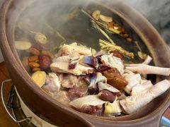 药膳汤底-威邵鸡煲(西华路总店)