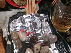 -何师烧烤·香辣蟹·川菜·30年老品牌(太古里旗舰店)