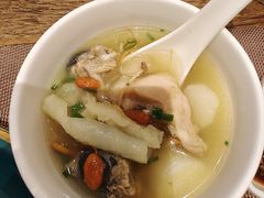 松茸鸡汤-三舍