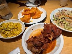 -关东小磨东北菜(上海长风大悦城店)