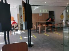 门面-麦当劳(学院大街店)