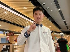-海底捞火锅(新松江路生日主题店)