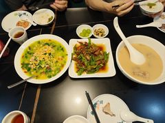-卞氏菜根香(航空路旗舰店)