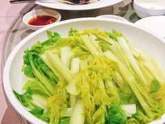 山泉水浸西芹-陶陶居海鲜酒家(新马路店)
