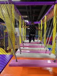 -蹦贝运动中心·蹦床·攀岩·闯关(龙岗店)