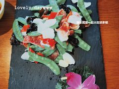 荷兰豆百合炒广式腊肠-汤和好天气 粤菜小馆(鸳鸯店)