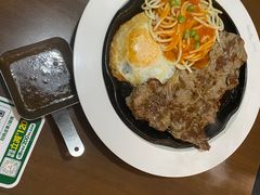 -豪客来牛排(空港华联店)