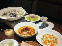 -许爷家·生态湖鲜(徐汇日月光店)
