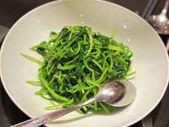 山茶油爆鲜时蔬-北京王府井希尔顿酒店·秦唐中餐厅Chynna