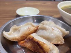 -黄阿姨锅贴大王(万航渡路店)