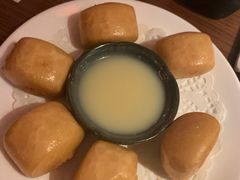 油炸小馒头-佬土鹅肠火锅(解放路店)