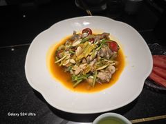-瑞虹新天地月亮湾