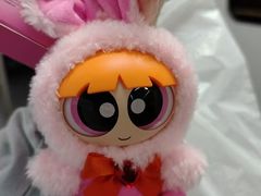 -名创优品(北京新中关购物中心地铁层店)