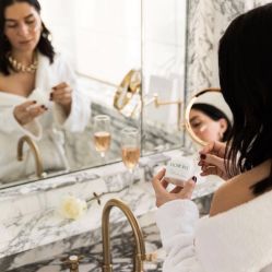 -POCO宝珂丽科技美肤