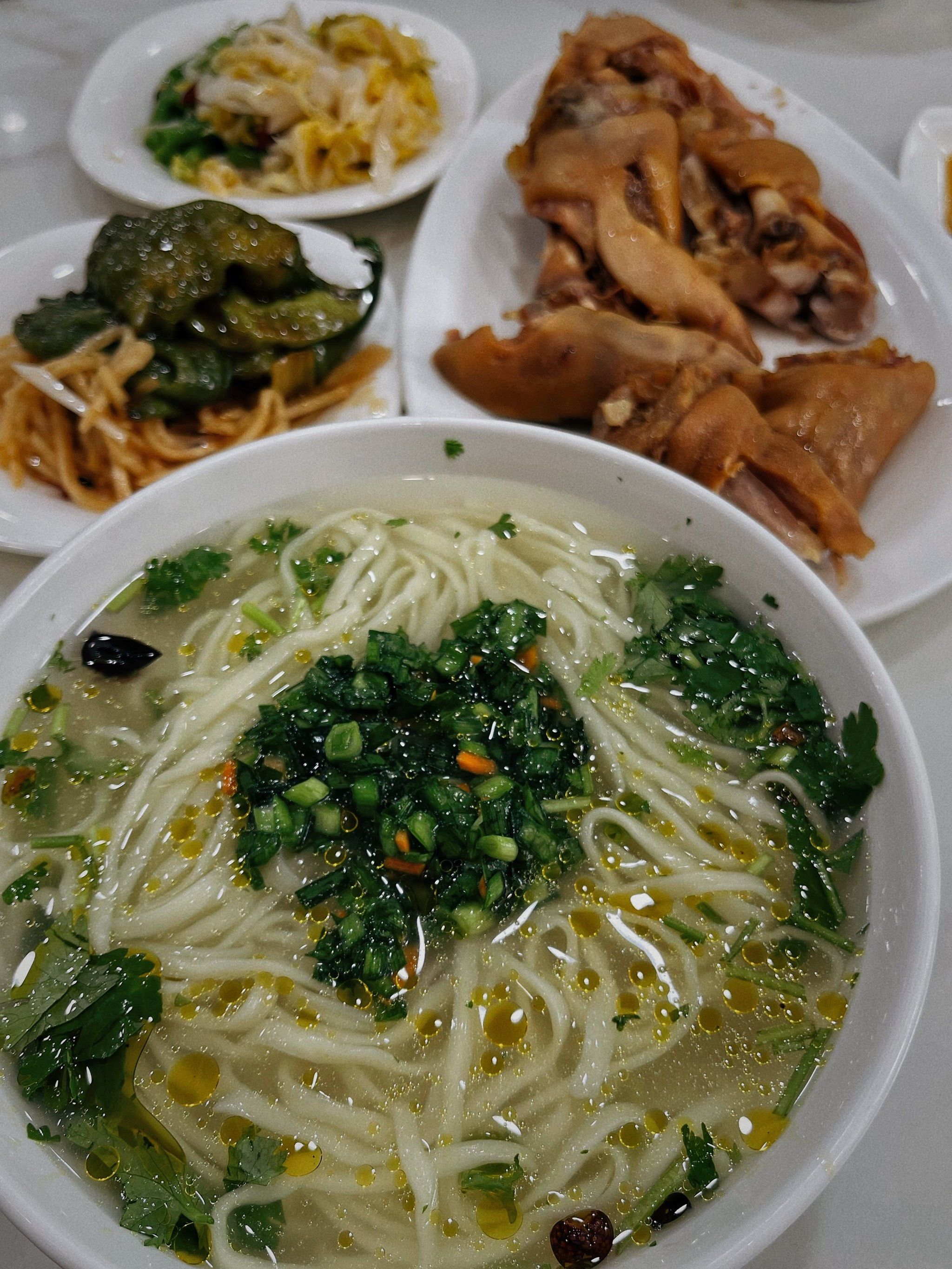 这家浆水面味道正宗—陇香源