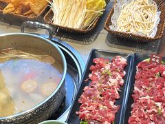 -四点金粥底火锅(沂州里店)