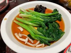 白灼菌菇菜心-新白鹿餐厅(西湖银泰店)