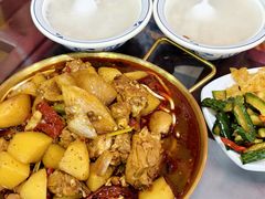 -牛一嘴·兰州牛肉面·大盘鸡(财富中心店)