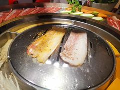 -哈哈碳都·牛肋条无限自助烤肉(台江万达店)