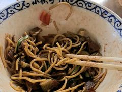 -梅溪·小伙子干挑面(安吉总店)