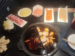 -怡品川宇火锅(宝立方店)