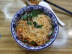 -陇上全荟兰州传统牛肉面(延吉路店)