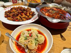 -茅庐毛血旺(临沂泰盛广场店)