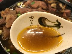 -尊品原汁牛肉面