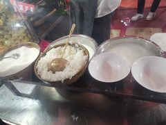 -清真老马家国华牛奶鸡蛋醪糟(正宁路店)