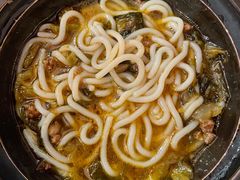 小锅米线-怡豪大饭店·银顶旋转餐厅