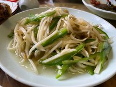 茭白肉絲榨菜-双塔老饭店