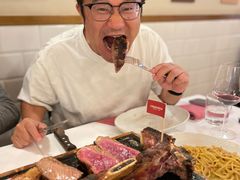 -奥斯特牛排馆(美第奇宫店)