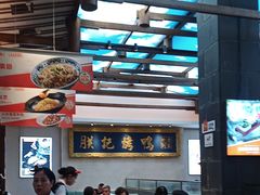 -阿瓦山寨·湘菜现炒·剁椒鱼头王(咸阳总店)