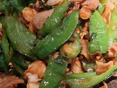 -费大厨辣椒炒肉(高铁吾悦广场店)
