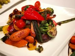 -马克西姆俄罗斯餐厅(通亚街店)