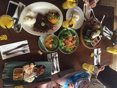 -Pundi Pundi Restaurant
