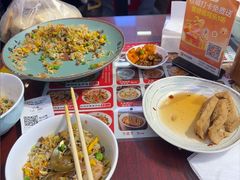 -扬二春炒饭(国庆路总店)