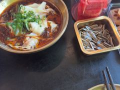 -何师烧烤Pro ·江湖川菜·小龙虾·精酿啤酒(太古里旗舰店)