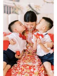 -Lady  Jane高端婚纱礼服馆